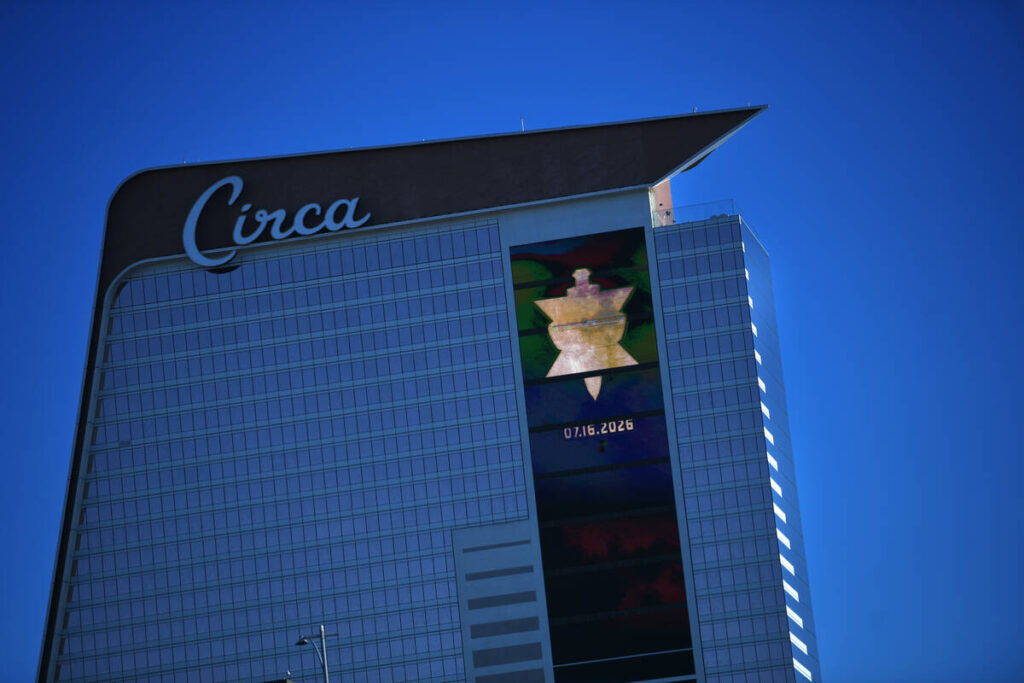 that-mystery-logo-popping-up-around-las-vegas-is-…